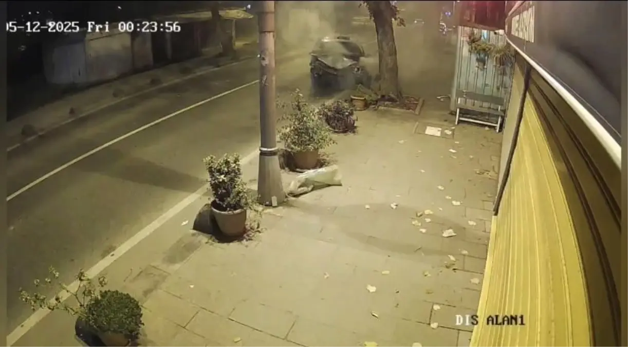 Beykoz’da Ehliyetsiz Sürücü Kaza Yaptı