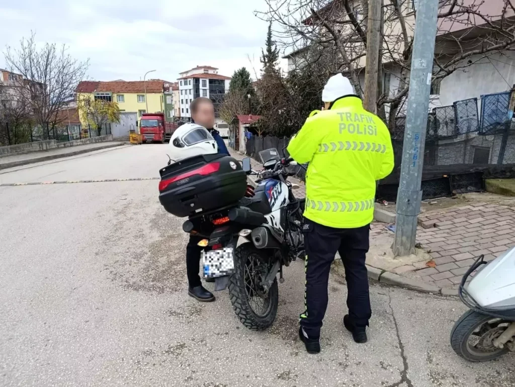 Bilecik’te Motosiklet ve ATV Sürücülerine Yönelik Sıkı Denetimler Sürüyor
