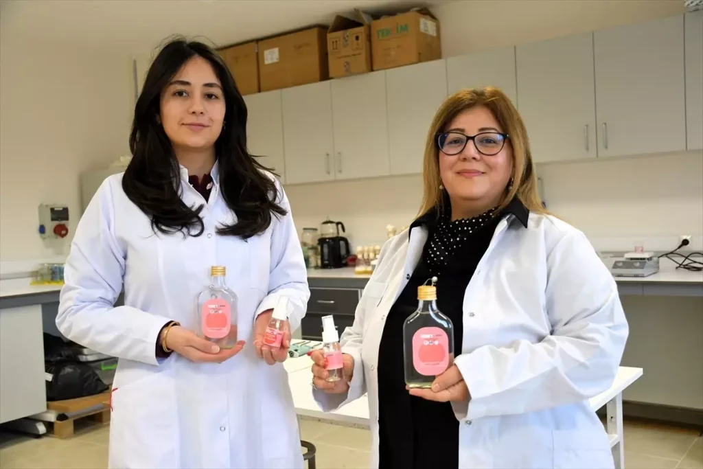 Bilecik’te Nar Esanslı Parfüm ve Kolonya Üretimi Yerel Ekonomiye Yeni Soluk Getiriyor