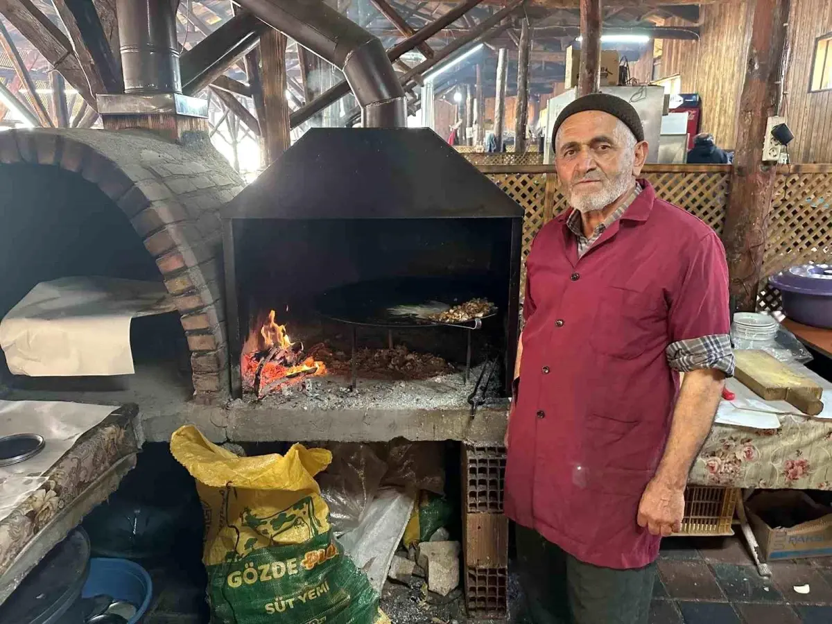 Büyükorhan’da Cağ Döner Dönemi Başladı