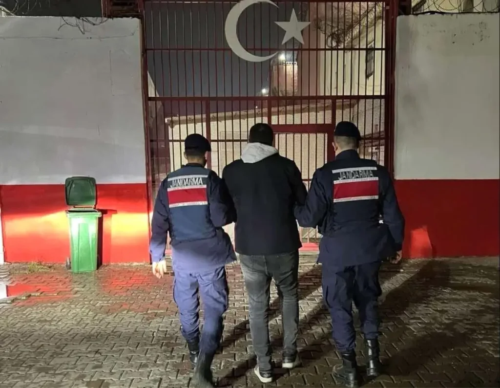 Define Ararken Mahsur Kaldı, Ölü Bulundu: Kaçak Kazıda Şok Gelişme