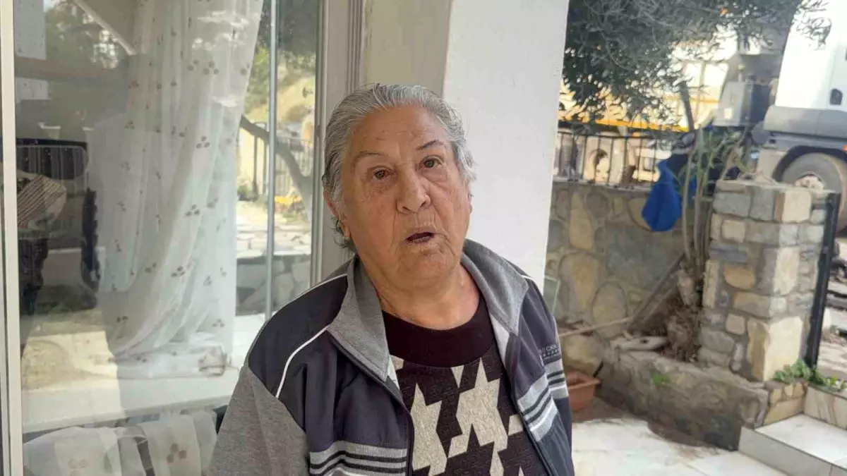 Bodrum’da Isale Hattı Patladı, Site Suları Evleri Kapladı