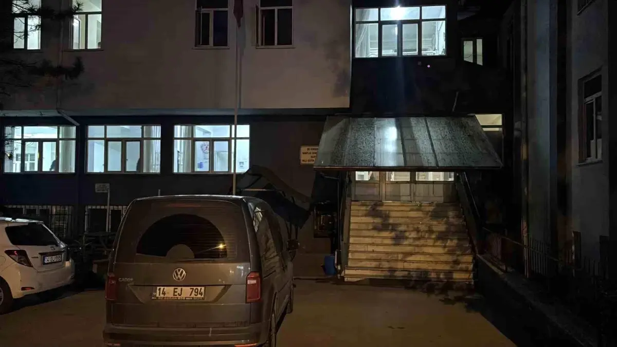 Bolu’da Lise Öğrencisi Bıçaklandı: 16 Yaşındaki S.A.’nin Korkunç Olayı