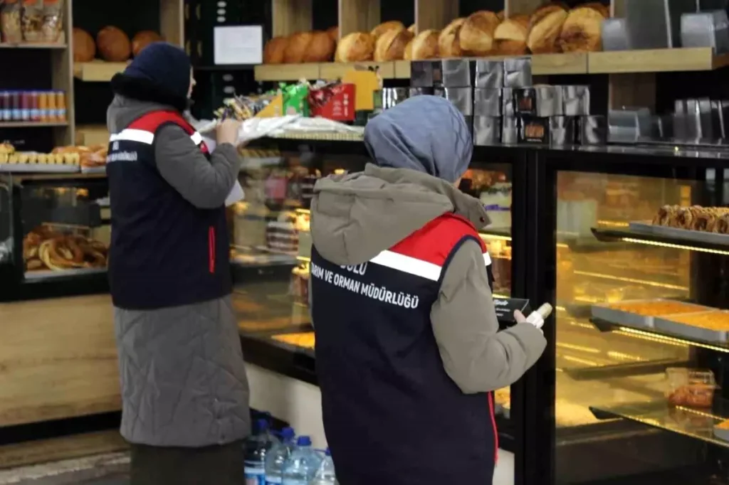 Bolu’da Yılbaşı Öncesi Gıda Denetimleri ve 202 İşletmeye Kesilen Ceza