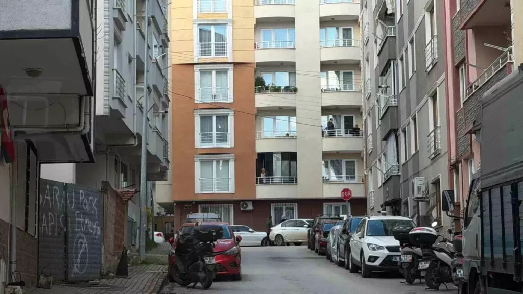 Bursa’da DEAŞ Operasyonu: 8 Şüpheli Gözaltı ve 3 Şehit Polis