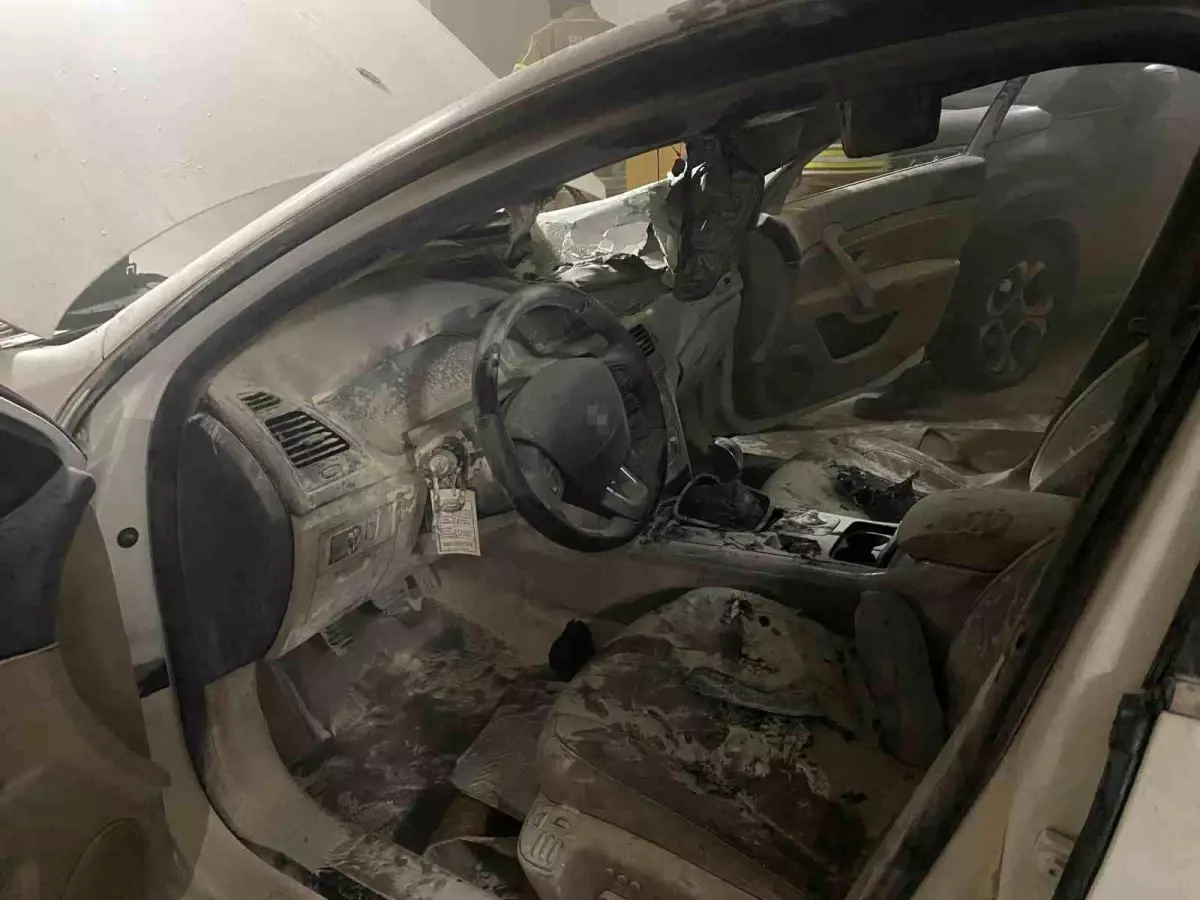 Mudanya’da Kapalı Otoparkta Şok Eden Yangın!