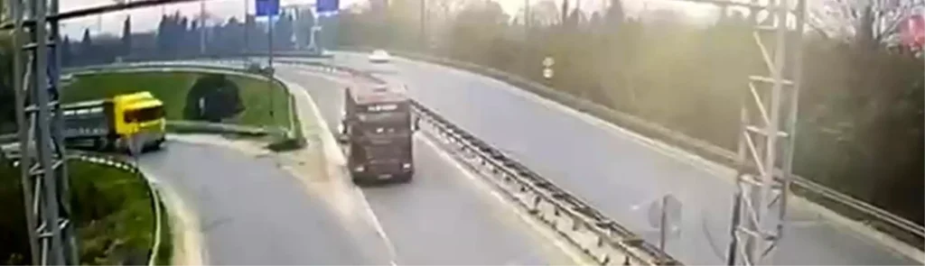 Camiden ve Akaryakıt İstasyonundan Hırsızlık: Şüpheli TEM Otoyolu’nda Yakalandı