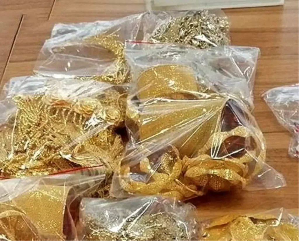 Kapıkule’de 200 Bin Euro’luk Takı Yakalandı