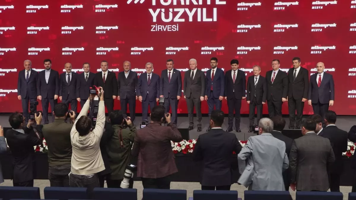 Cevdet Yılmaz Türkiye’nin Diplomasi Gücünü ve Ekonomik Atılımını Vurguladı