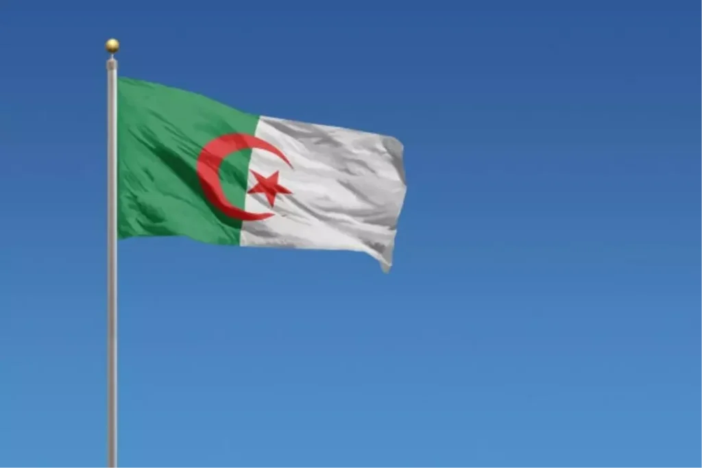 Cezayir Meclisi’nden Fransa’ya Tarihi Özür ve Tazminat Talebi