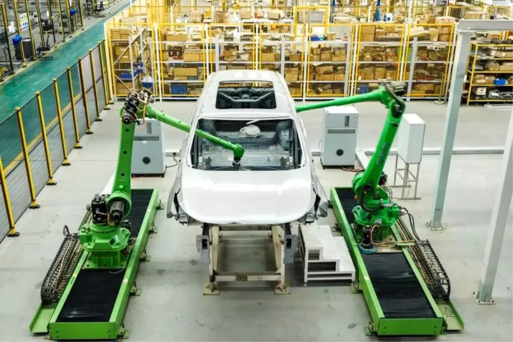 Çin’in Sanayi Üretimi Kasım’da Rekor Artışla %4,8 Yükseldi!