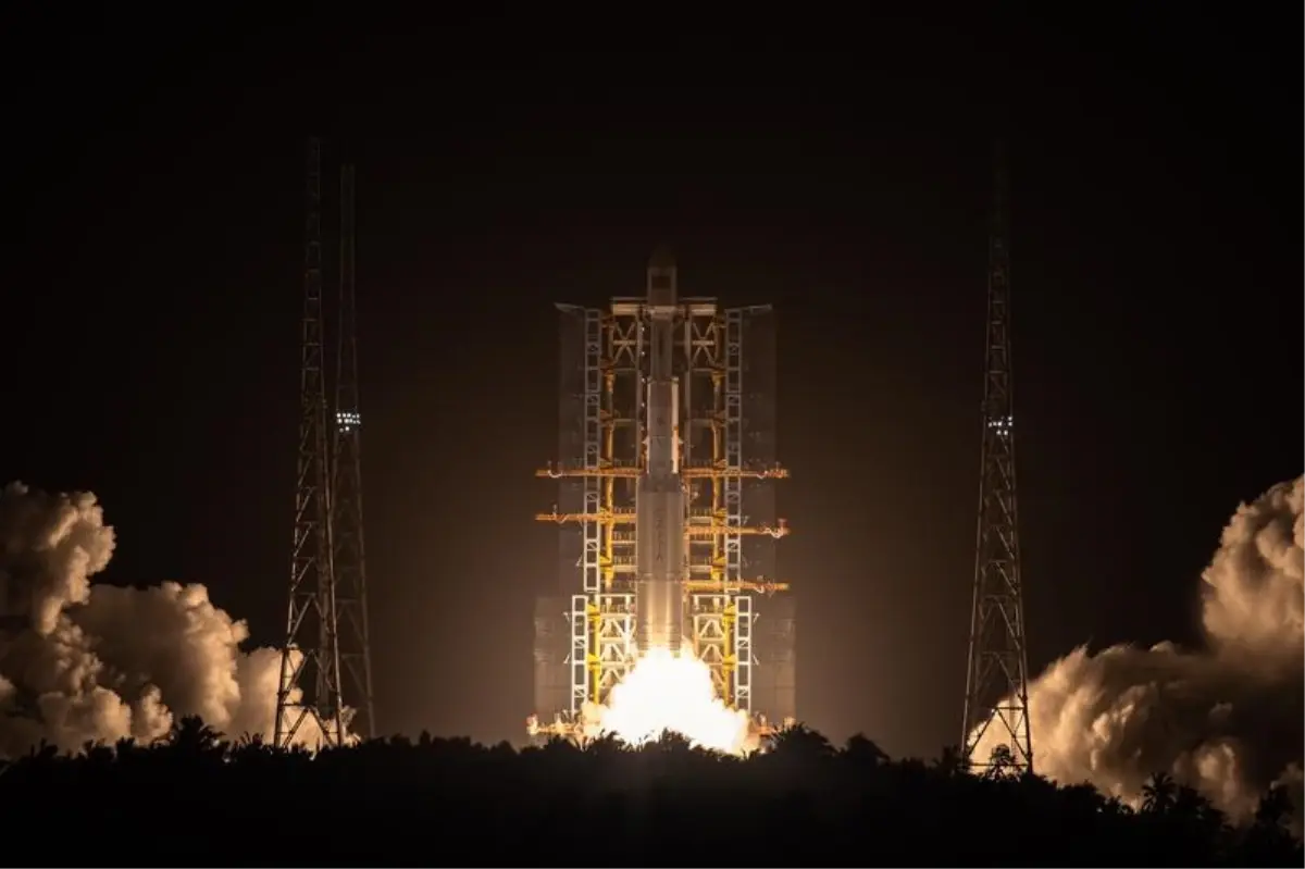 Çin, Shijian-28 Uydusunu Uzun Yürüyüş-7A Roketiyle Uzaya Fırlattı