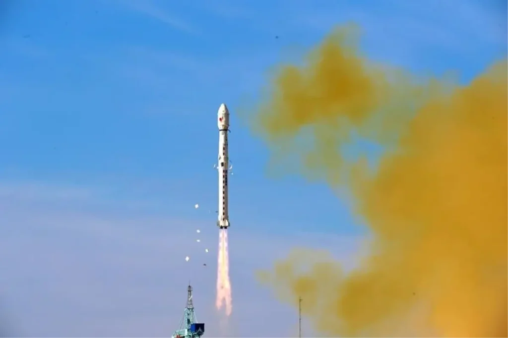 Çin Yeni Yer Gözlem Uydusunu Uzaya Gönderdi