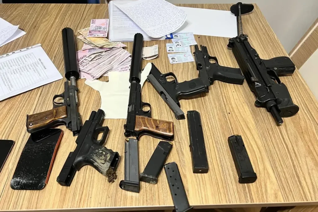 “Çirkinler”e Operasyon! 7 Kişi Tutuklandı, Evlerden Neler Çıktı?