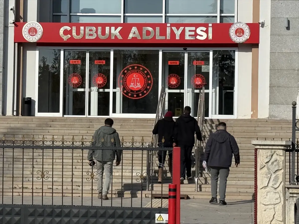 Çubuk’ta İnşaattan Kablo Hırsızlığı: 2 Zanlı Tutuklandı