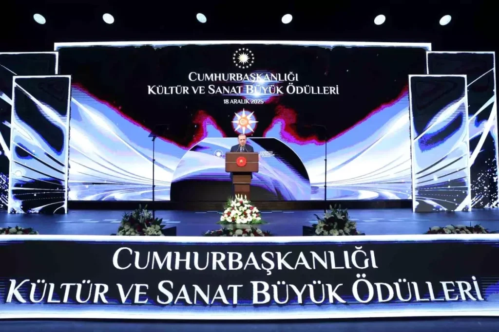 Cumhurbaşkanı Erdoğan: “Filistin halkının yanında eğilmeden, bükülmeden dimdik duruyoruz”