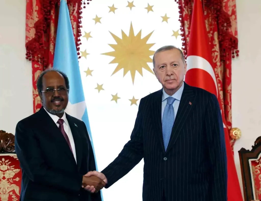 Cumhurbaşkanı Erdoğan, Somalili Mevkidaşı Hasan Şeyh Mahmud’la Dolmabahçe’de Buluştu