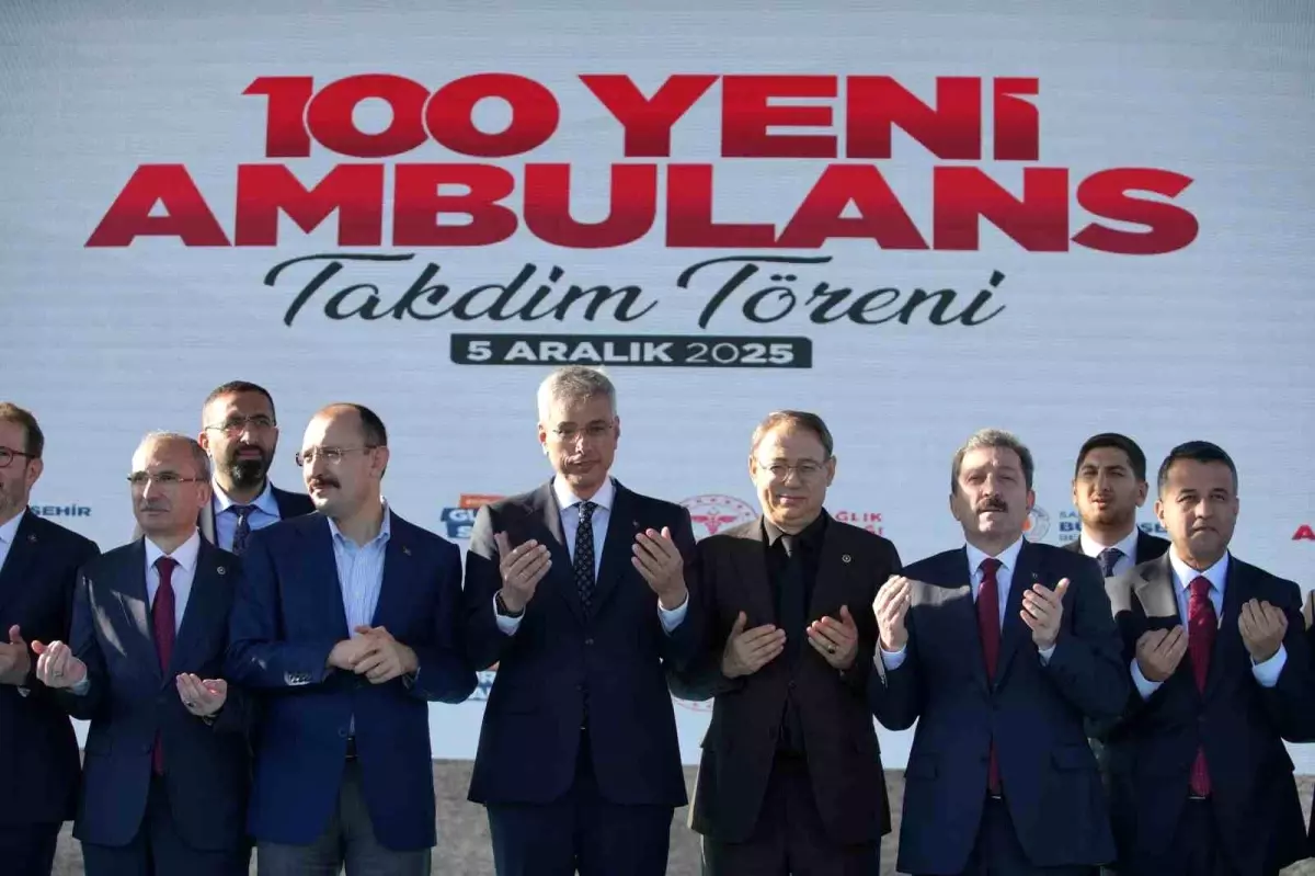 Cumhuriyet tarihinde ilk: SBB’nin aldığı 100 ambulans sağlık filosuna katıldı