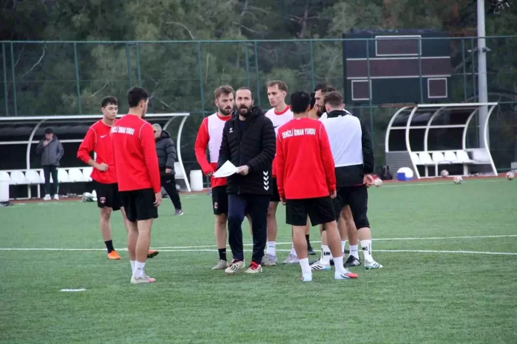 Denizli İdmanyurdu, Eskişehir Anadolu Spor ile Deplasmanda Kritik Maça Çıkıyor