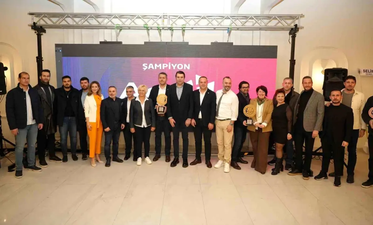 Denizli Basketbol Ligi Ödül Töreni Yapıldı