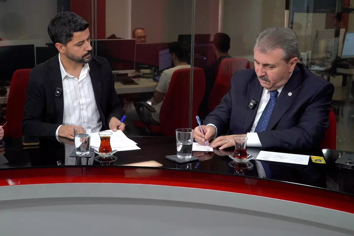 Destici eline kalemi alıp asgari ücreti hesapladı! Çalışanları heyecanlandıran rakam