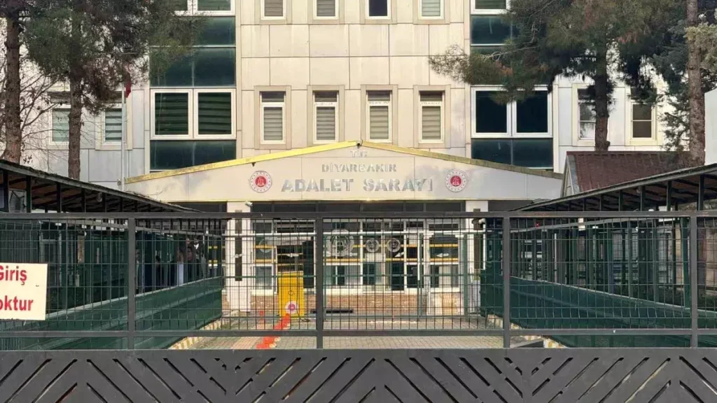 Diyarbakır’da 18 Yaşındaki Üniversite Öğrencisi Sümeyye Durgun Cinayeti: 1 Tutuklama, 1 Serbest Bırakıldı