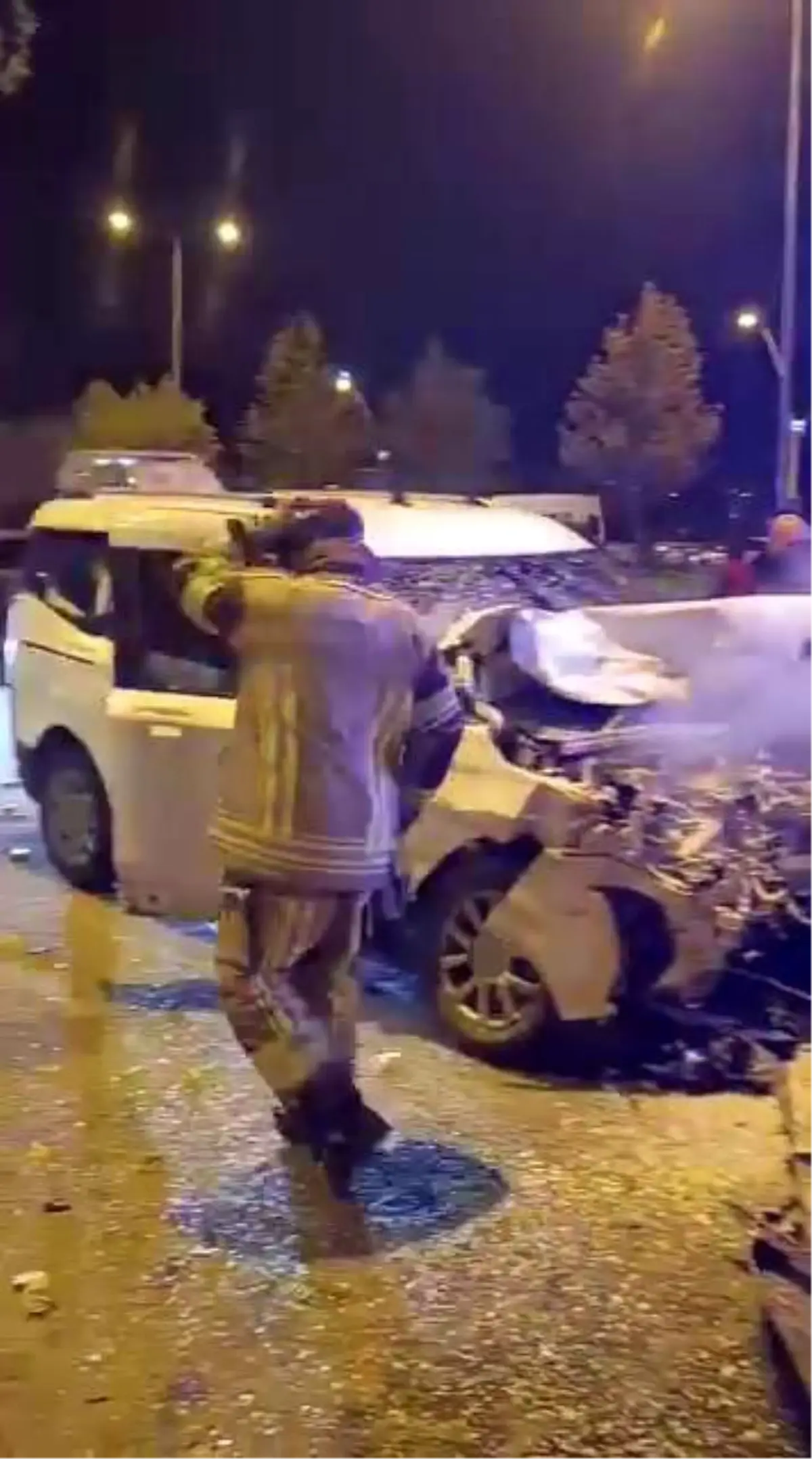 Diyarbakır’da Zincirleme Kaza: 3 Yaralı