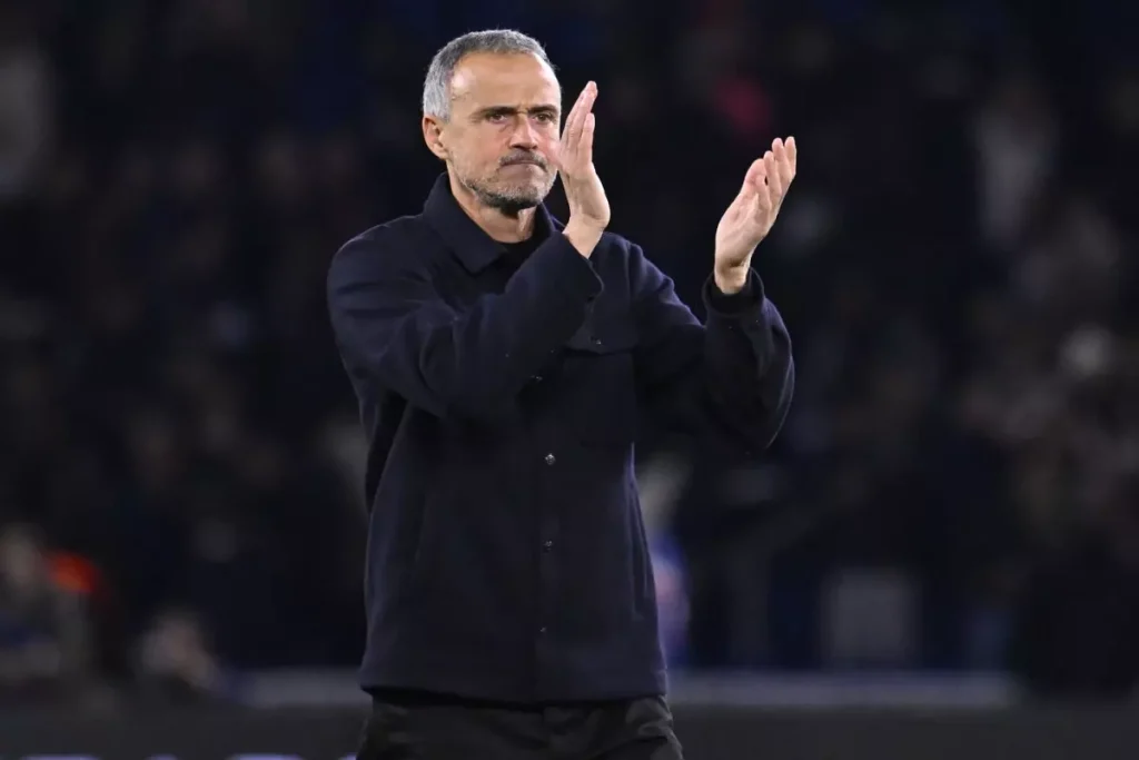 Dünyada ilk olacak! PSG’den Luis Enrique’ye tarihi sözleşme