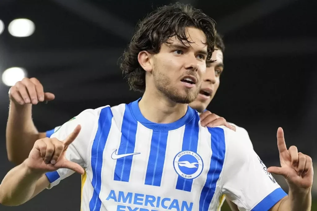 Duyanlar Şokta! Ferdi Kadıoğlu Sessiz Sedesiz İmzayı Attı