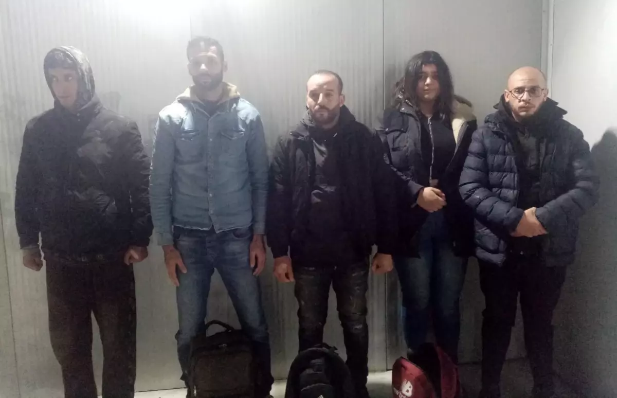 Edirne’de 20 Kaçak Göçmen Yakalandı