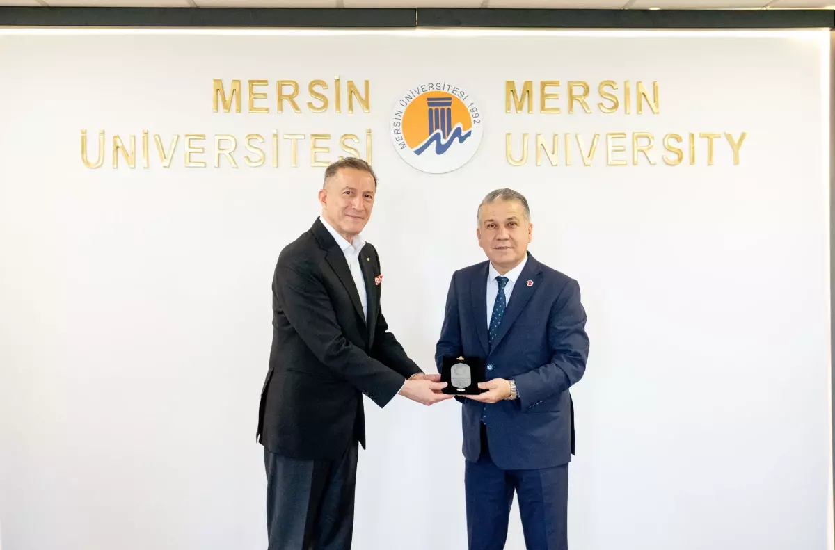 Ahmet Kireççi Anma Töreni Mersin’de Gerçekleştirildi