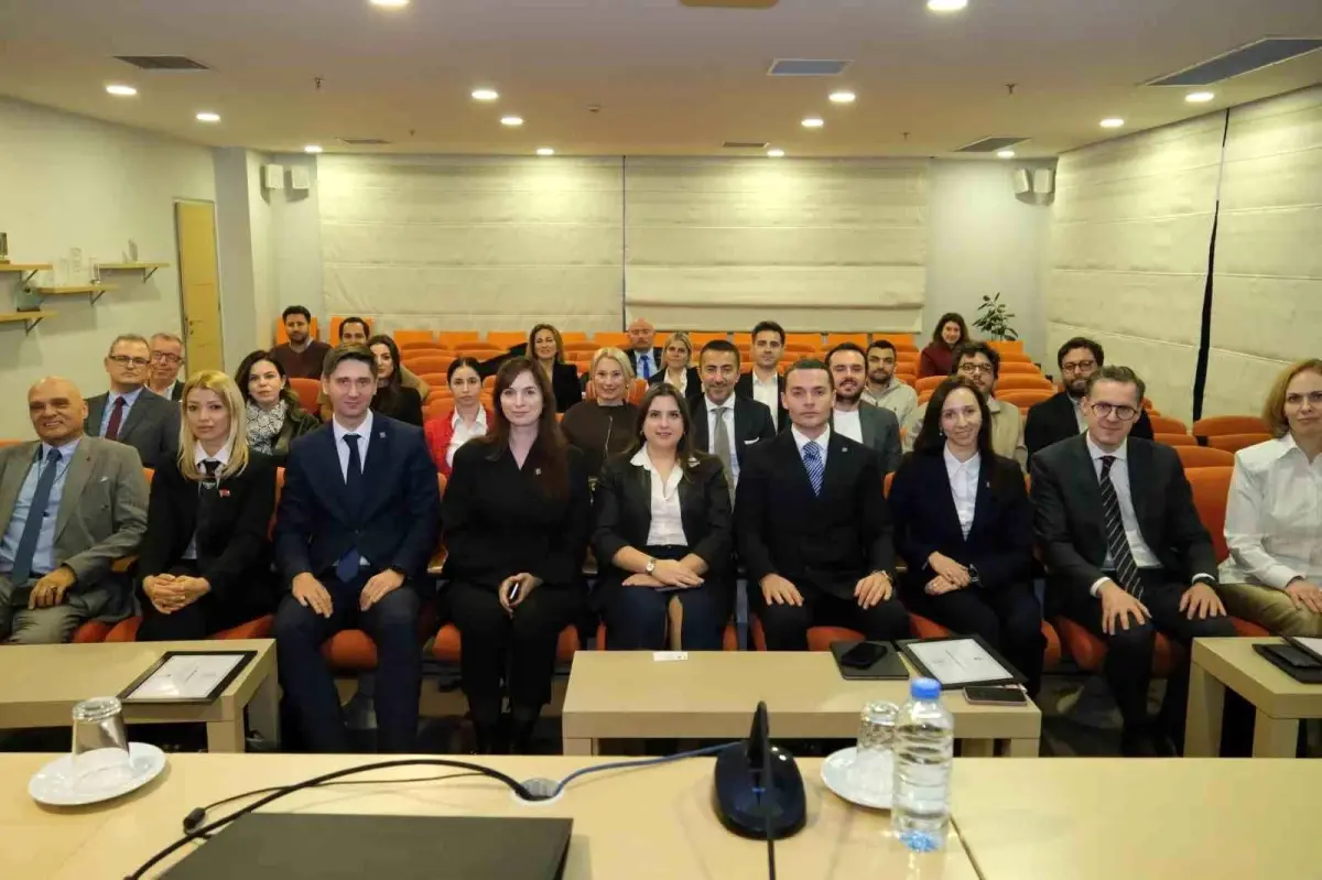 EGİAD’dan Belarus Semineri: Yeni Yatırım Kapıları Açıldı!