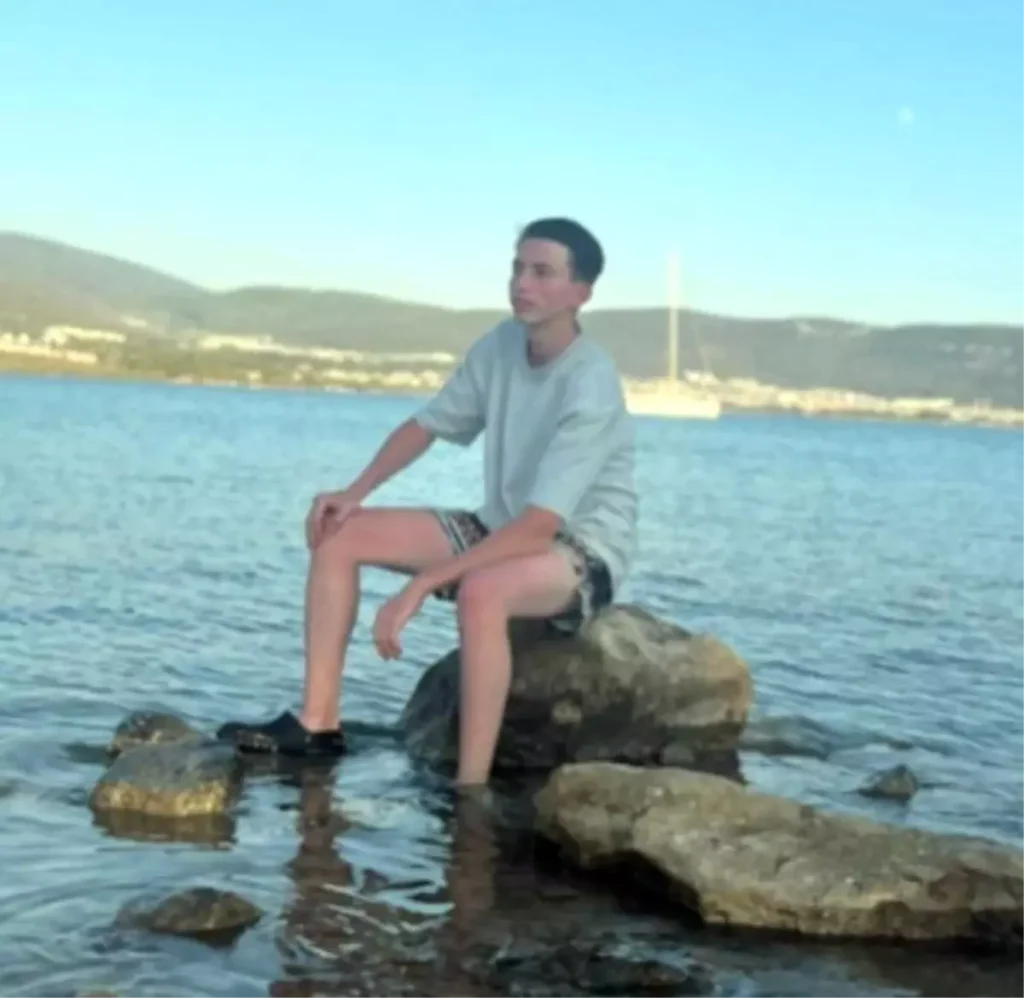 Ehliyet Sınavında Kalp Krizi Geçiren Genç Hayatını Kaybetti