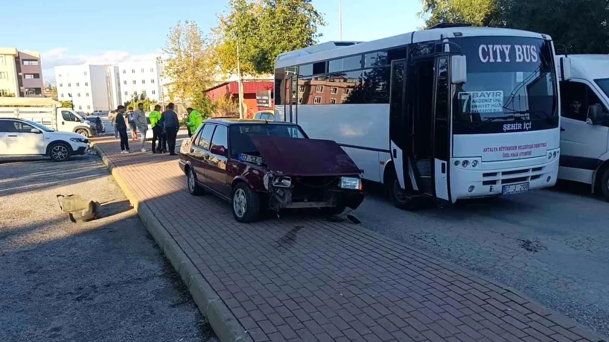 Ehliyetsiz Sürücünün Çarptığı Motosiklet Kazası Manavgat’ta Şok Yarattı