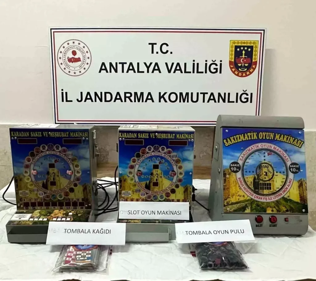 Antalya Elmalı’da Sakızmatik Oyun Makinesi ile Kumar Operasyonu!