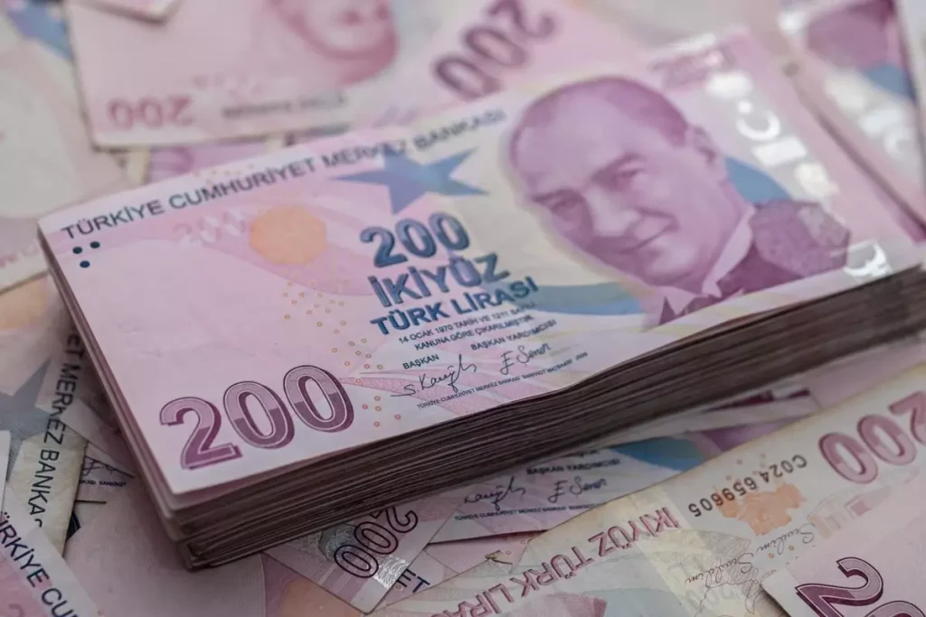 Emekliye Promosyon Yarışı Kızıştı! En Yüksek Ödeme Yapan Bankalar Belli Oldu