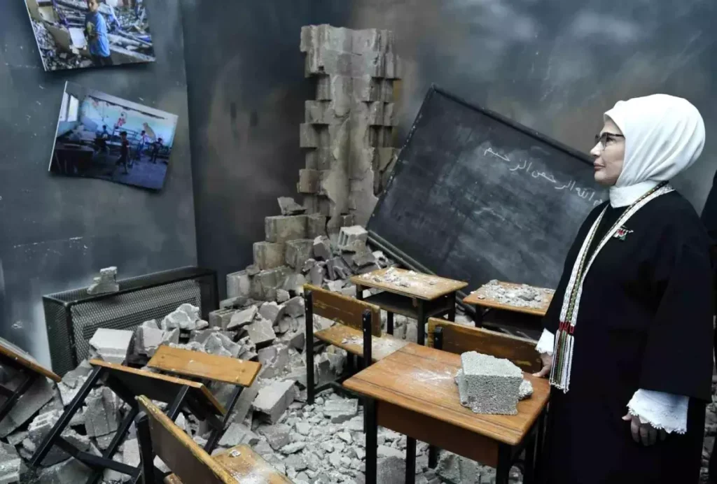 Emine Erdoğan’dan “Kalanlar” Filistin Sergisi Açılışında Duygusal Paylaşım