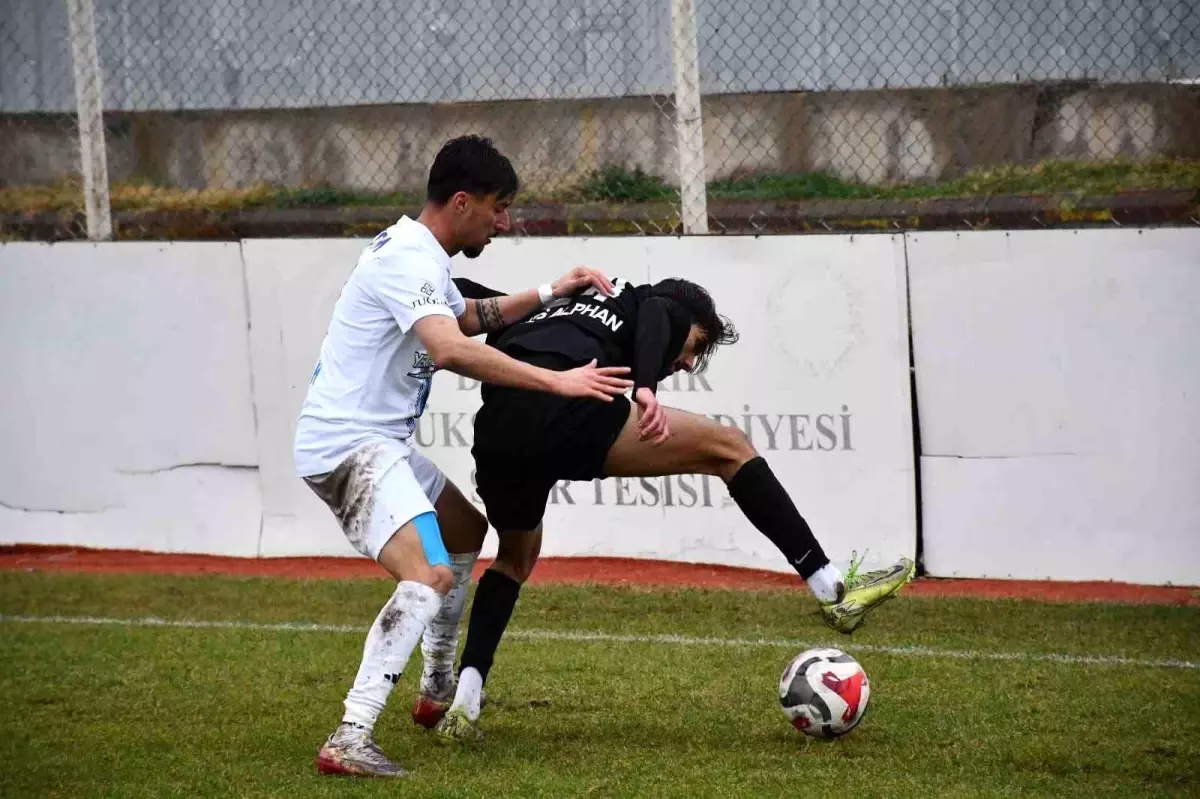 Erciyes 38 FK, Diyarbekirspor’u Deplasmanda 2-1 Yenerek 3 Puan Kazandı