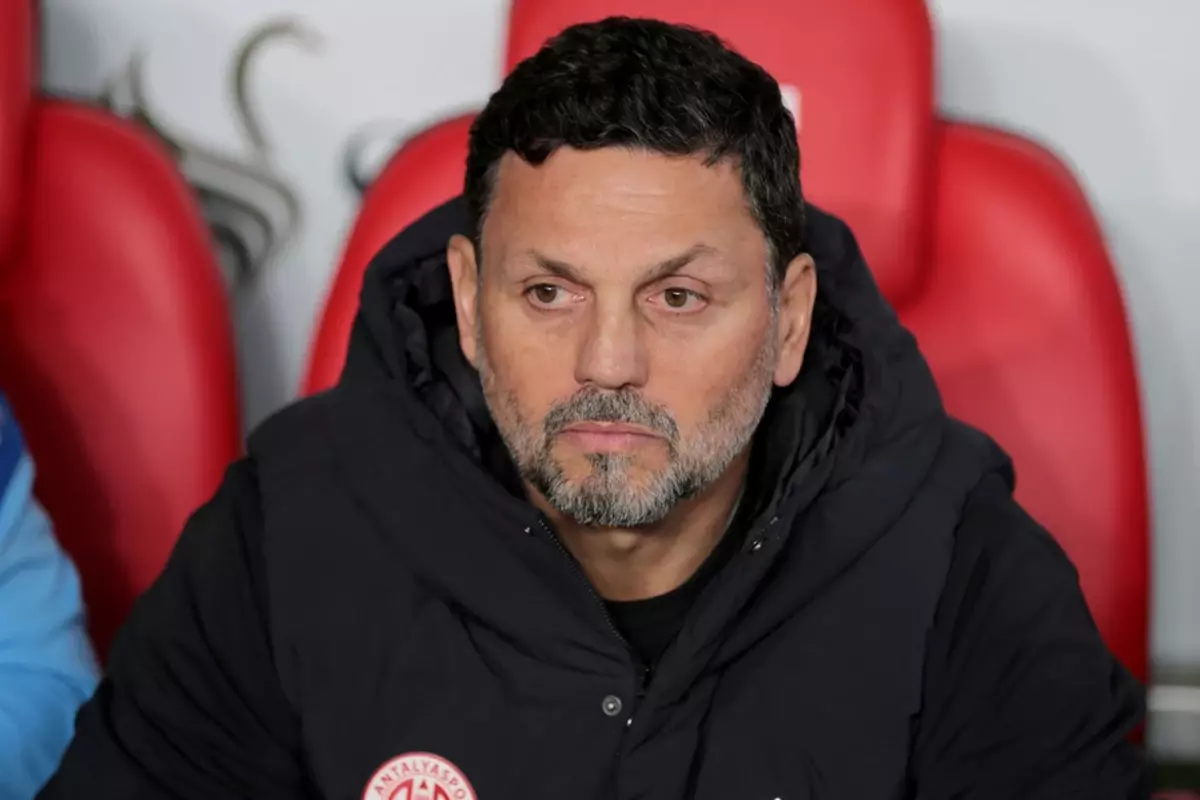 Erol Bulut’tan Şampiyonluk Yarışına Çarpıcı Açıklama: Trabzonspor’a Şans Yok!