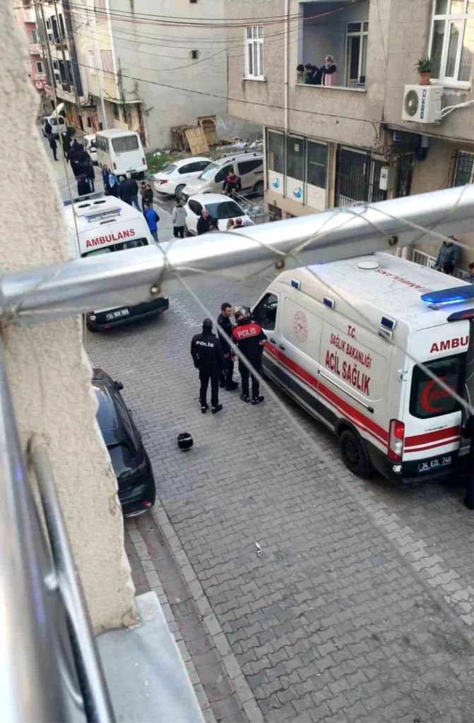 Esenyurt’ta Silahlı Saldırı: 3 Yaralı
