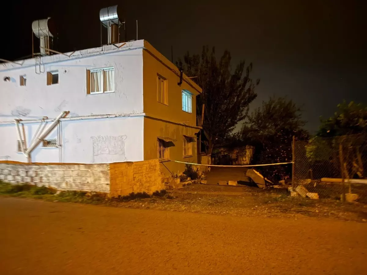 Banyoda Gizli Cinayet: Eşi Baltayla Öldürüldü