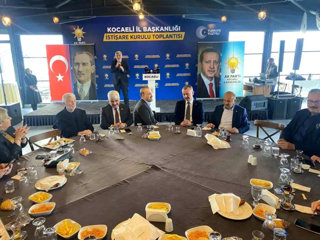 Eski bakan Osman Pepe’den “Yeni Yalta” uyarısı: Dünya kaynak paylaşımında yeni bir döneme giriliyor