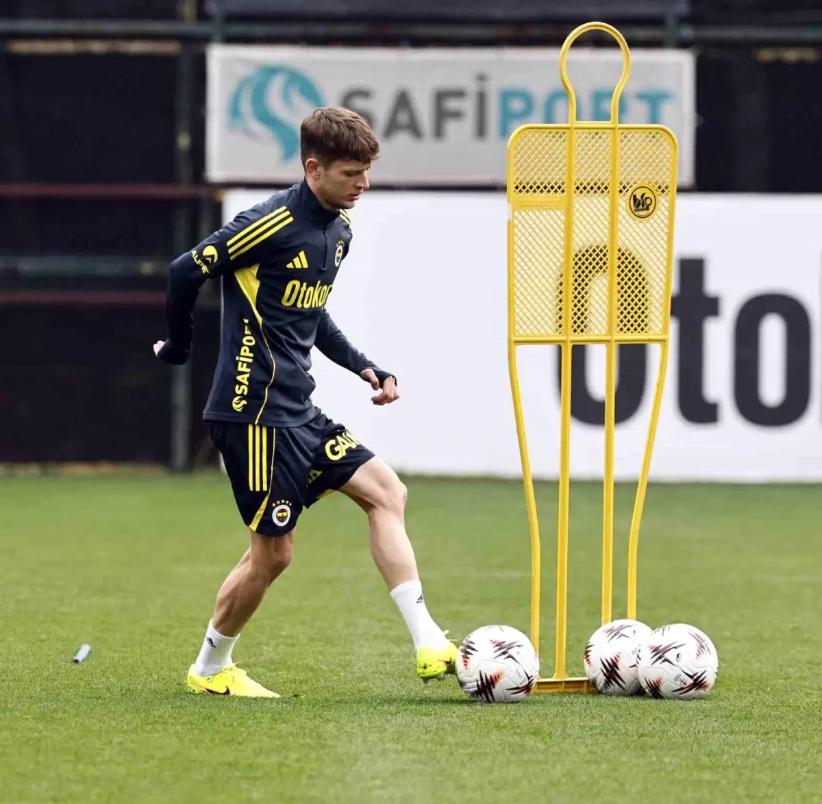 Fenerbahçe, Brann Maçına Hazırlanıyor