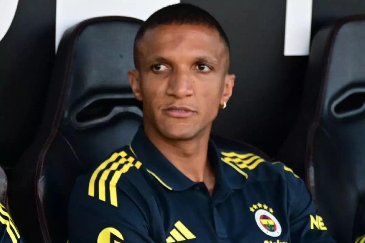 Fenerbahçe’de Rodrigo Becao’ya Fesih Kararı ve Takım Bulma Şansı