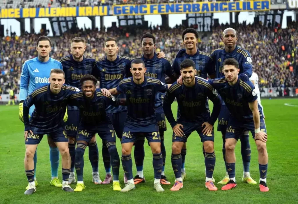 Fenerbahçe, Beşiktaş Derbisinde 3 Puan Peşinde: Kupada Şampiyonluk Yolunda Kritik Karşılaşma