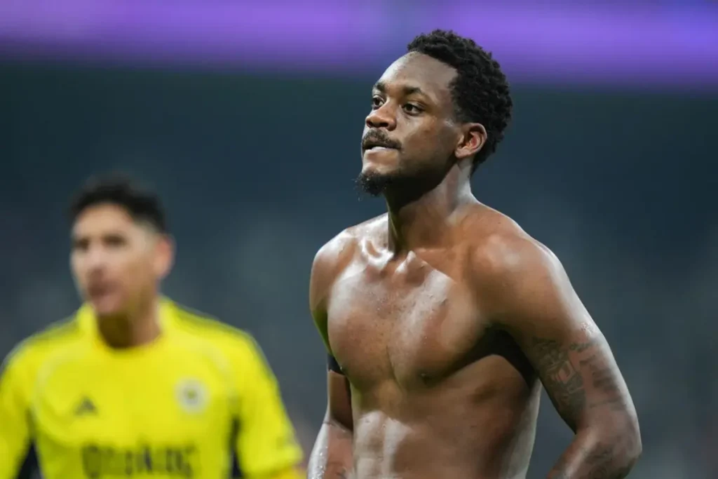 Fenerbahçe’den Jhon Duran’a Sert Uyarı