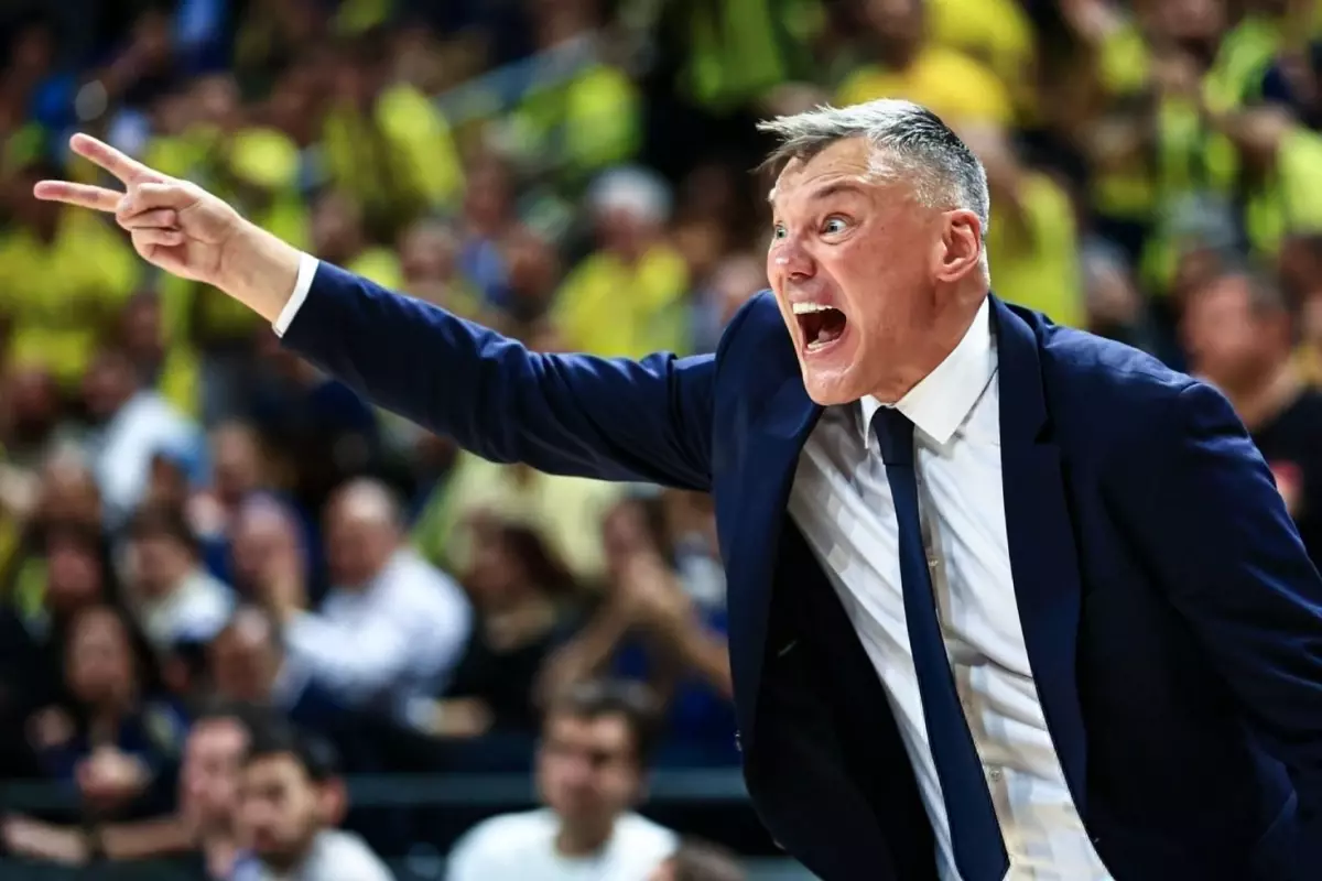 Fenerbahçe, Jasikevicius ile 2+1 Yıllık Sözleşmeye Vardı