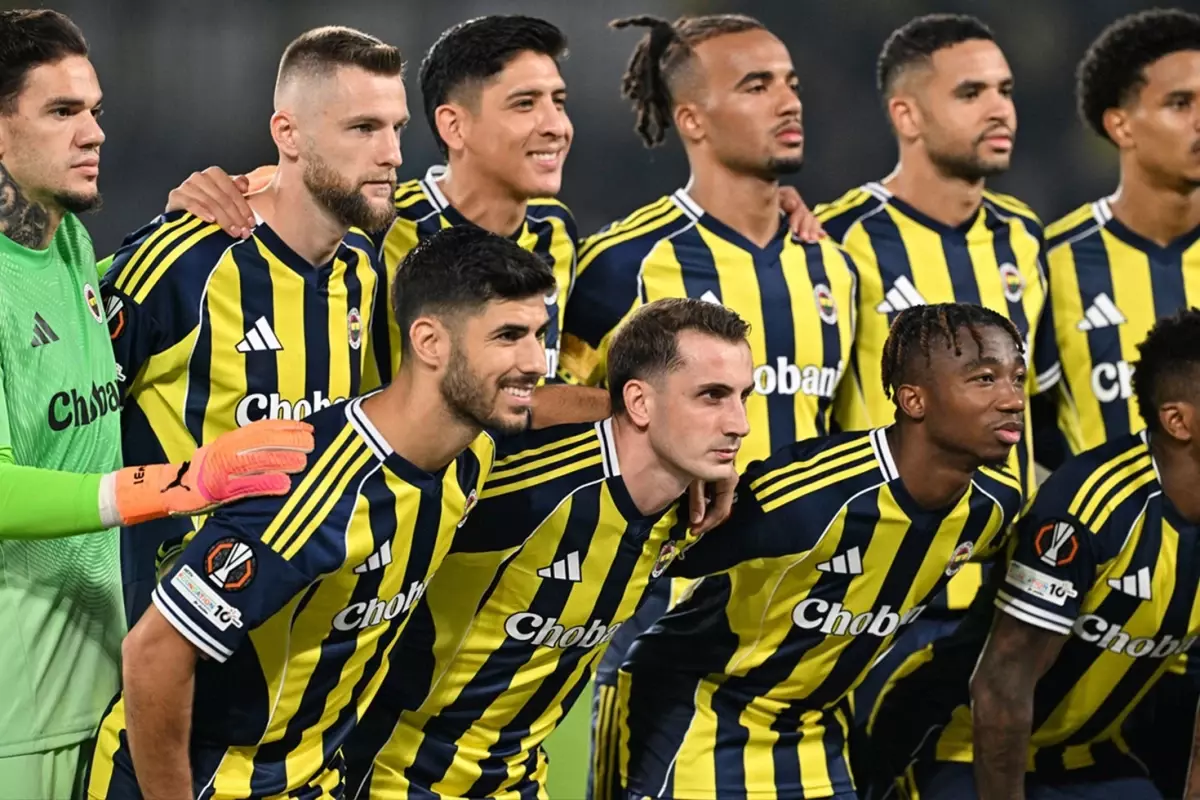 Fenerbahçe’ye kötü haber! İki yıldız isim Konyaspor maçında forma giyemeyecek