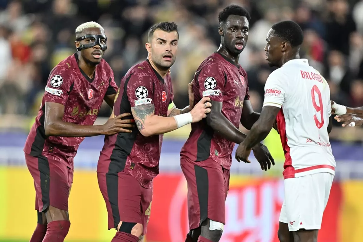 Fransızlardan Galatasaraylı futbolcu için küstah manşet: Alay konusu oldu