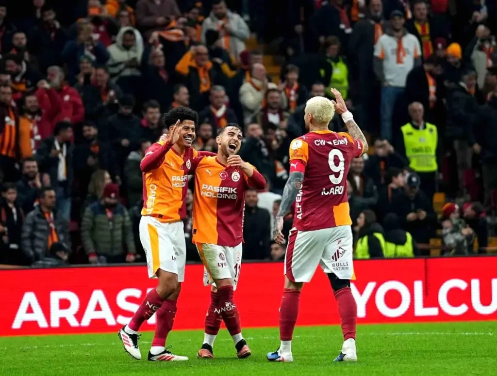 Galatasaray Üst Üste 3. Galibiyetini Aldı
